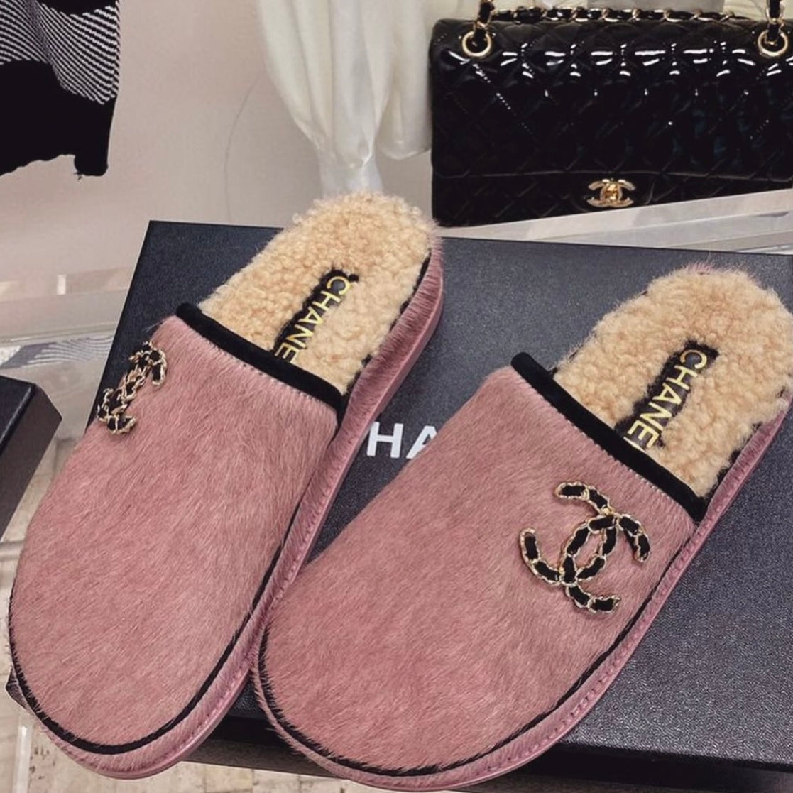 CC FUR MULES